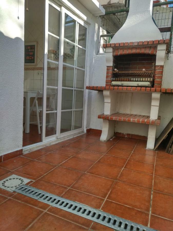 Watching Ciro Apartment Lissabon Exterior foto